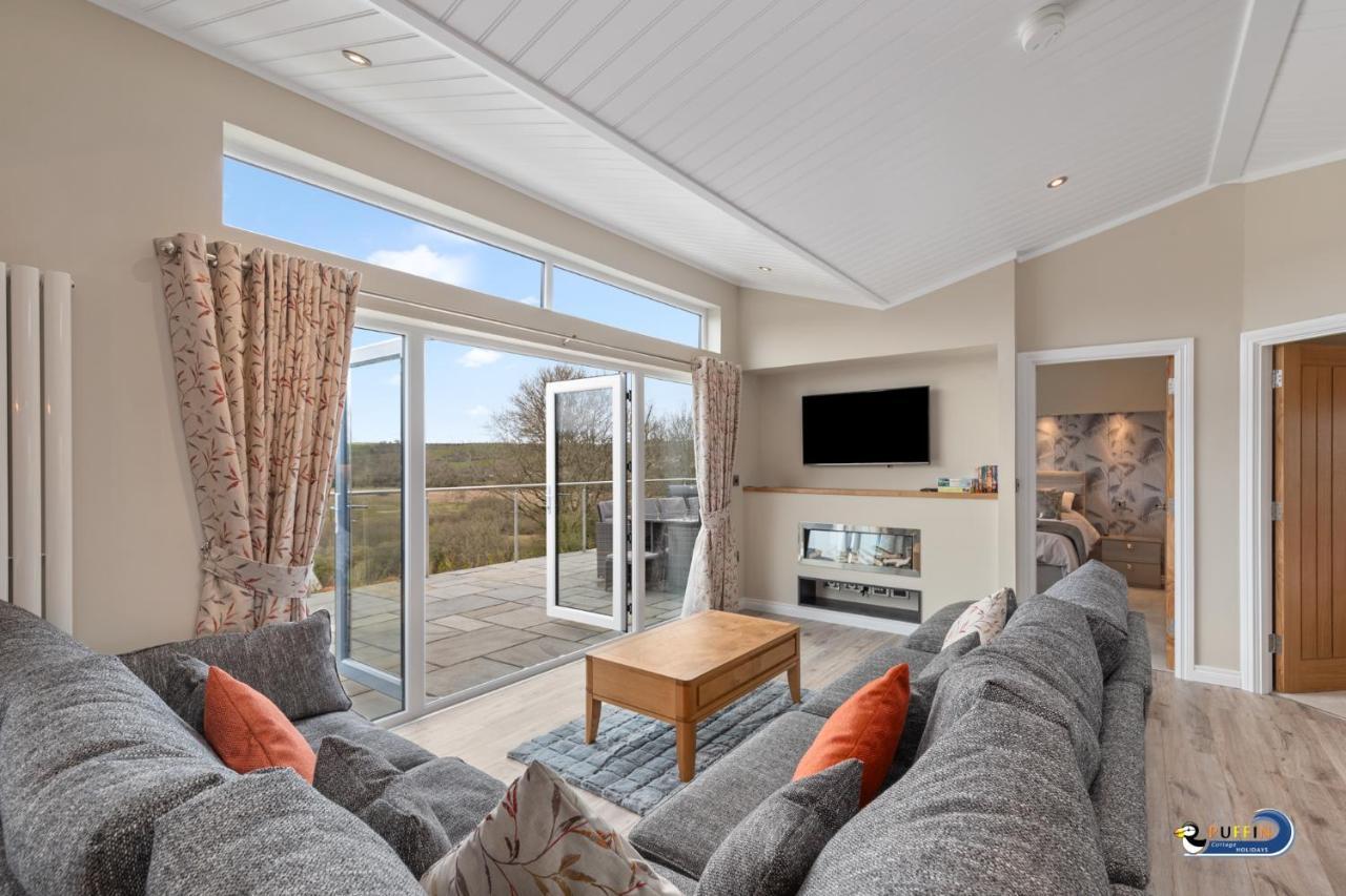 Valley View Lodge - Luxury Lodge, Hot Tub, Close To Beach Penally Exteriör bild