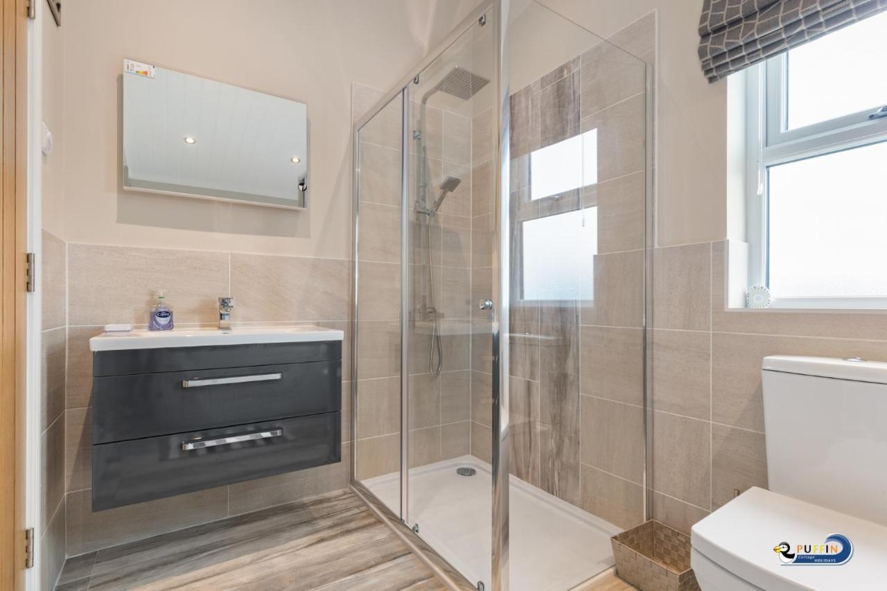 Valley View Lodge - Luxury Lodge, Hot Tub, Close To Beach Penally Exteriör bild